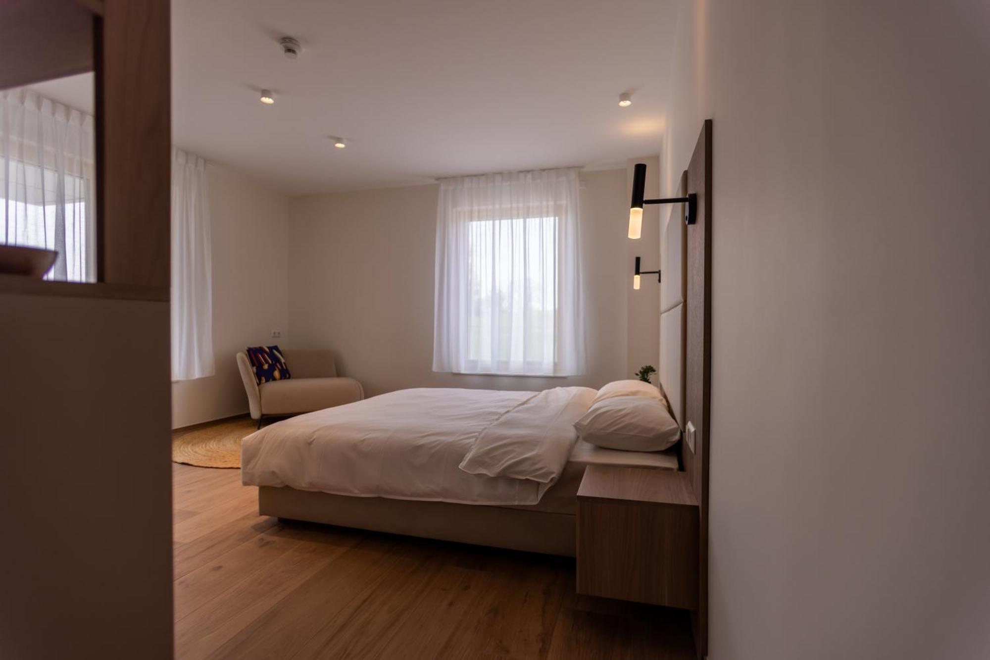 Cessange House By Rentaroo Guest house *
